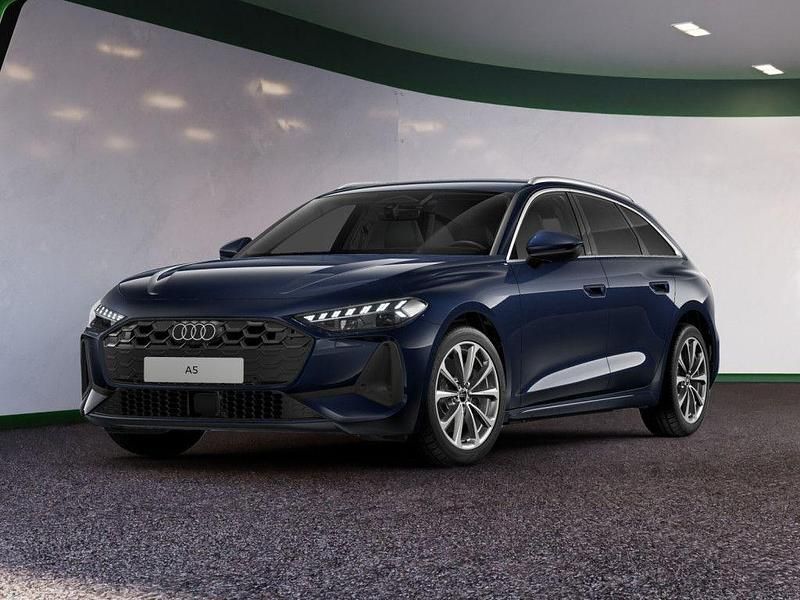 Gebraucht Audi A5 Basis 204 PS (150 kW) 2025 Blau / firmamentblau Kombi