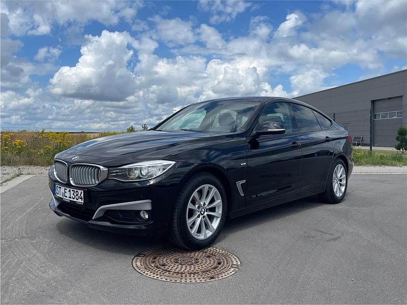 Schwarz Gebraucht 2013 BMW 320 Gran Turismo Limousine | 12.600 € (Guter Preis) - Bild 1/4