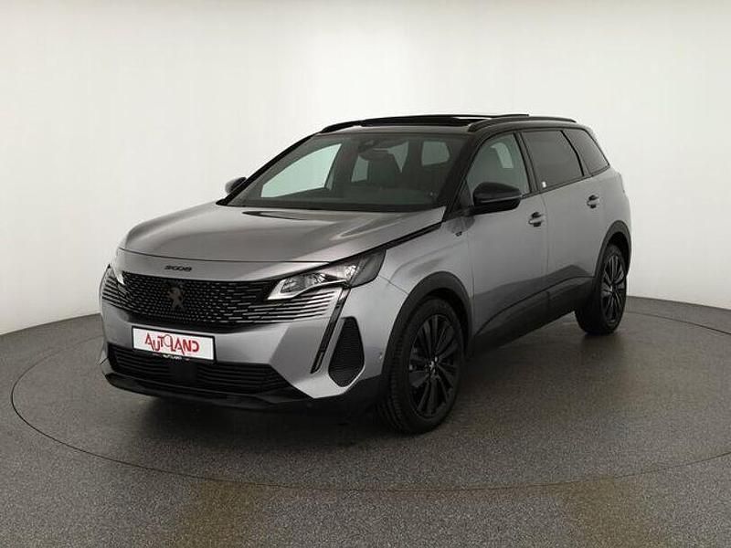 Grau Gebraucht 2021 Peugeot 5008 GT SUV | 29.950 € (Fairer Preis) - Bild 1/4