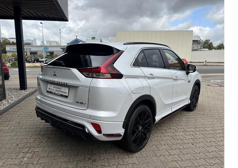 Gebraucht Mitsubishi Eclipse Cross Edition 98 PS (72 kW) 2021 Titan weiß SUV