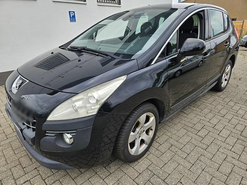Schwarz Gebraucht 2012 Peugeot 3008 Active SUV | 4.600 € (Fairer Preis) - Bild 1/4
