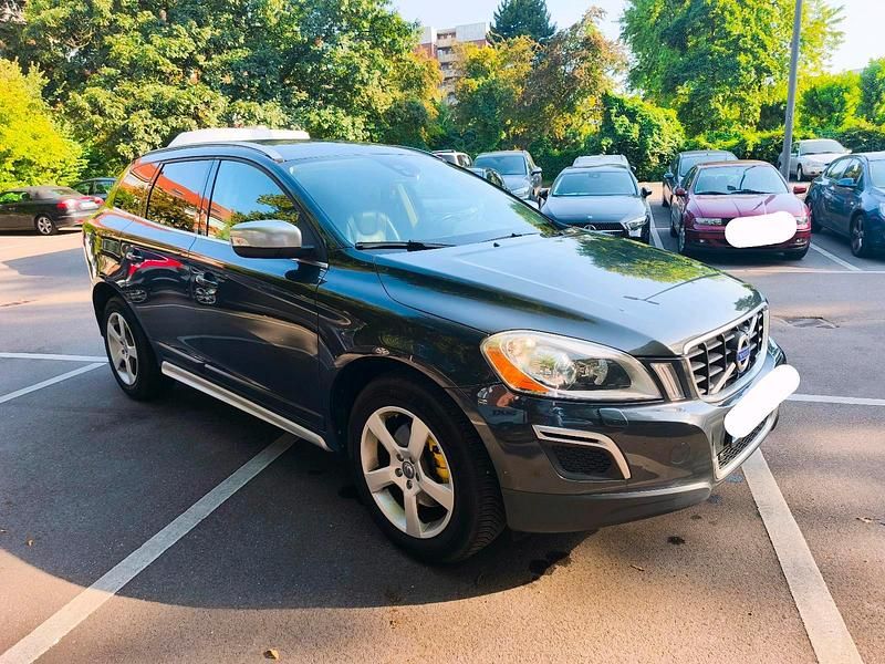 Gebraucht Volvo XC60 R-Design 163 PS (119 kW) 2012 SUV