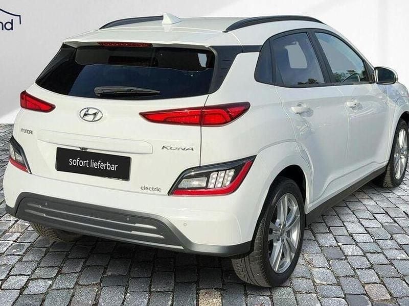Gebraucht Hyundai Kona Prime 150 kW (204 PS) 2022 Weiss SUV