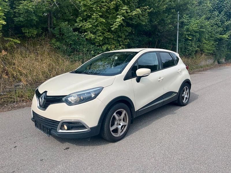 Gebraucht Renault Captur Dynamique 90 PS (66 kW) 2014 Beige SUV