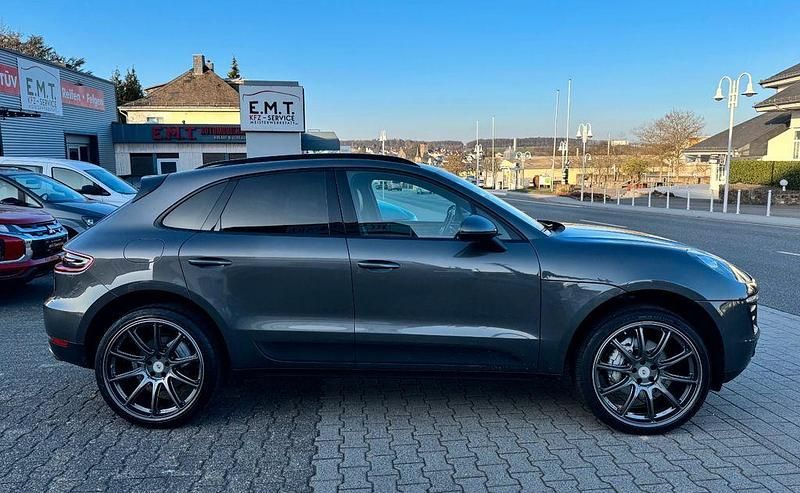 Gebraucht Porsche Macan S 258 PS (189 kW) 2014 Grau SUV