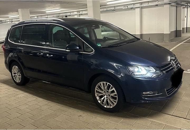 Blau Gebraucht 2014 VW Sharan Van / Kleinbus | 10.900 € (Fairer Preis) - Bild 1/4
