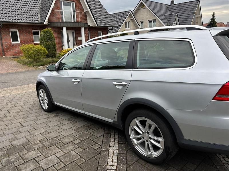 Gebraucht VW Passat Alltrack 150 PS (110 kW) 2013 Silber Kombi
