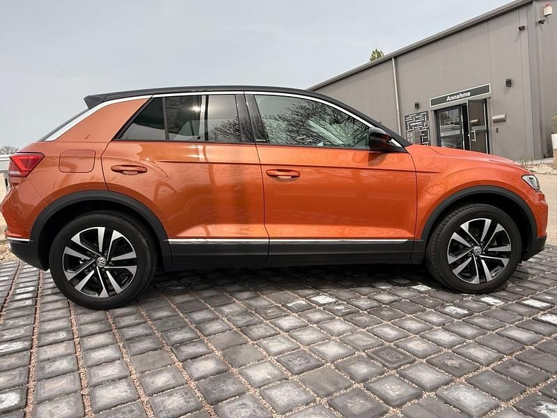 Gebraucht VW T-Roc IQ Drive 150 PS (110 kW) 2019 Orange SUV