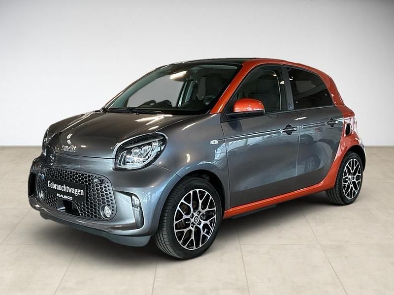 Grau Gebraucht 2021 Smart ForFour Electric Drive Limousine | 9.890 € (Fairer Preis) - Bild 1/4