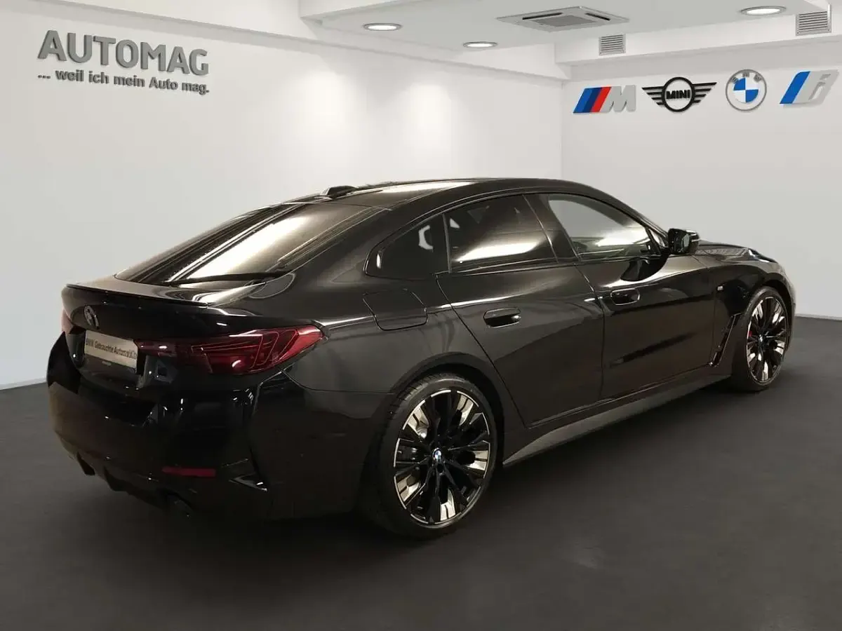 Gebraucht BMW 430 M Sport 245 PS (180 kW) 2024 Schwarz Coupé