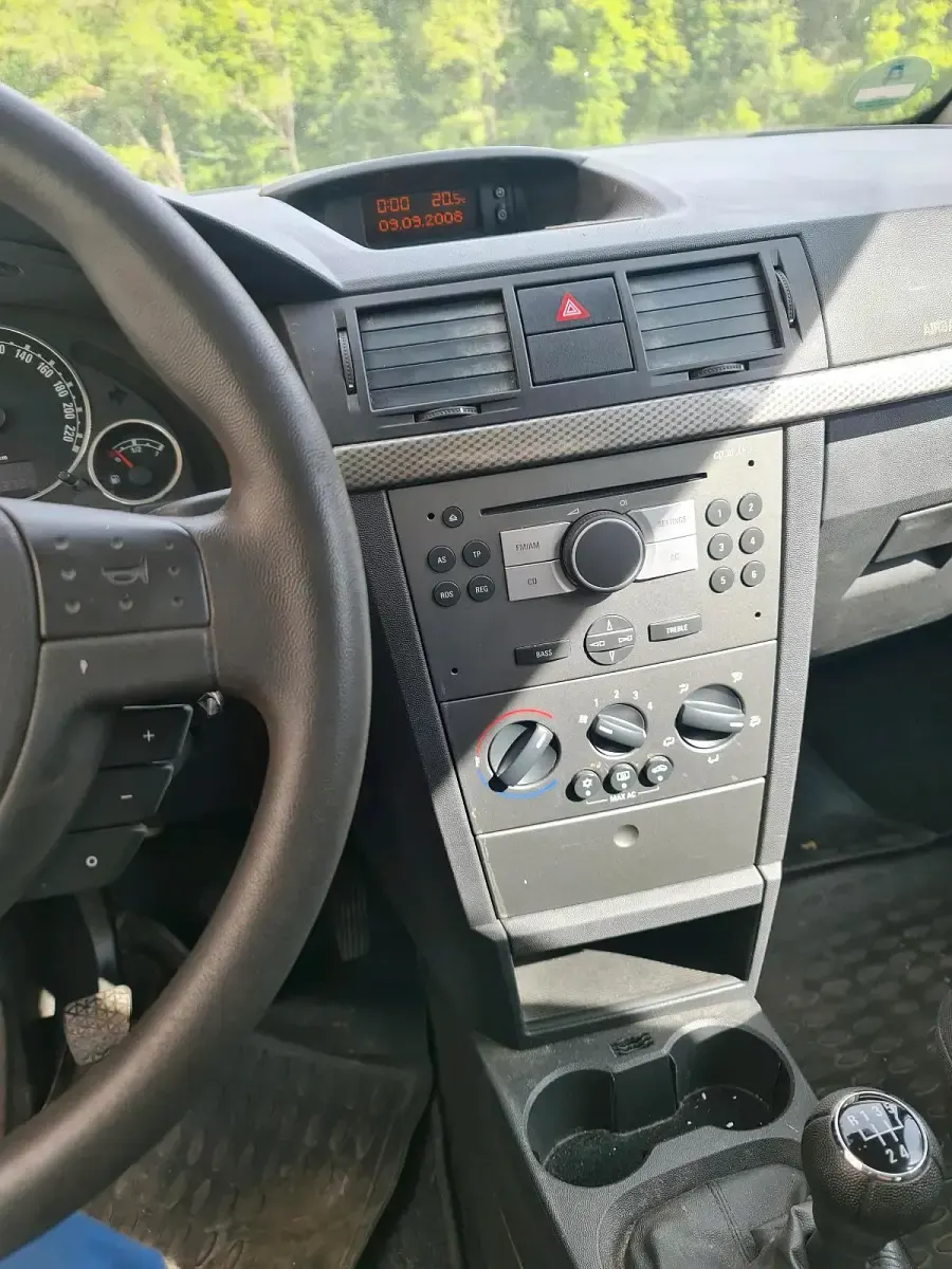 Gebraucht Opel Meriva 90 PS (66 kW) 2008 Weiß Van / Kleinbus