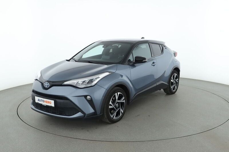 Grau Gebraucht 2022 Toyota C-HR Team SUV | 23.790 € (Fairer Preis) - Bild 1/4