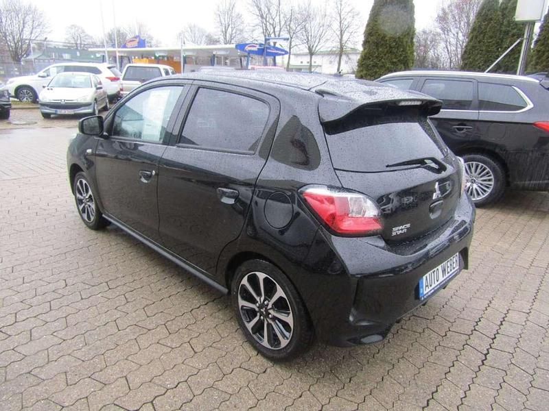 Neu Mitsubishi Space Star Select+ 71 PS (52 kW) 2025 Pianoschwarz (p) Limousine