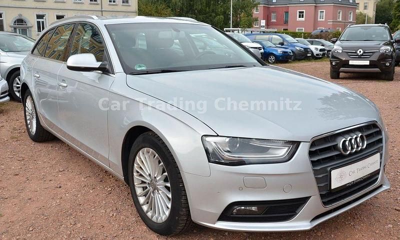 Gebraucht Audi A4 120 PS (88 kW) 2013 Silber Kombi