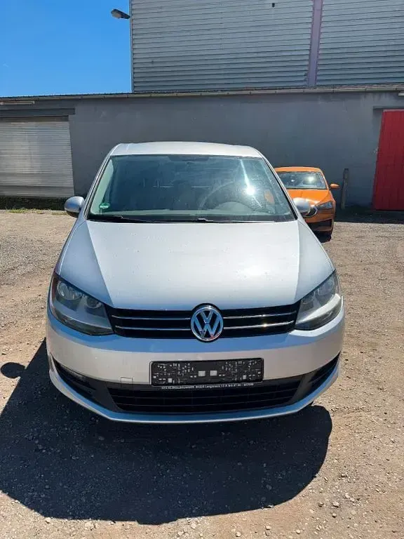 Brugt VW Sharan Trendline 140 HK (102 kW) 2011 Sølv MPV