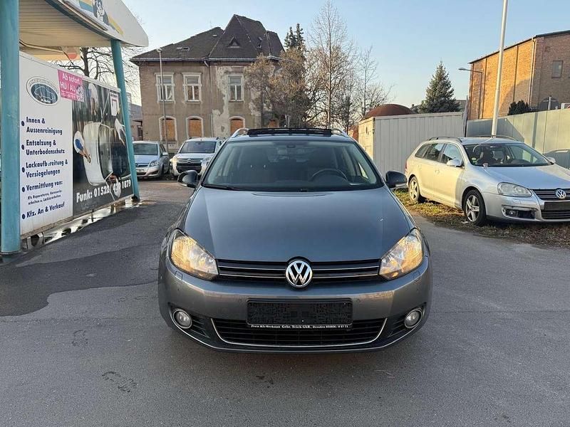 Gebraucht VW Golf VI Style 105 PS (77 kW) 2011 Grau Kleinwagen