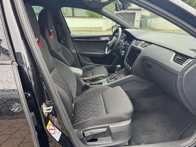 Gebraucht Skoda Octavia RS 184 PS (135 kW) 2020 Schwarz Kombi