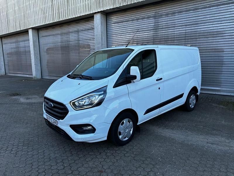 Weiß Gebraucht 2018 Ford Transit Custom Van / Kleinbus | 11.495 € (Superpreis) - Bild 1/4