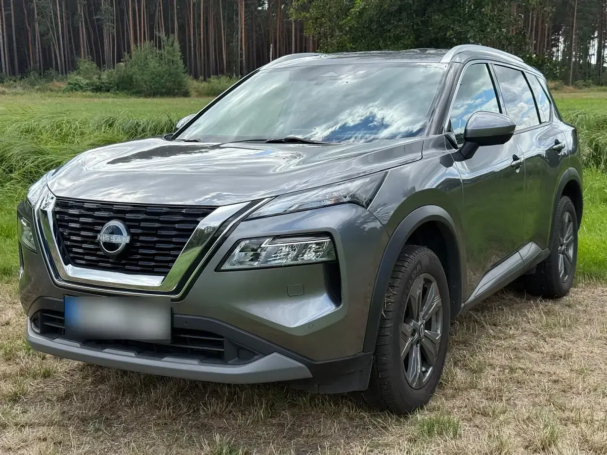 Gebraucht Nissan X-Trail 163 PS (119 kW) 2024 Grau SUV