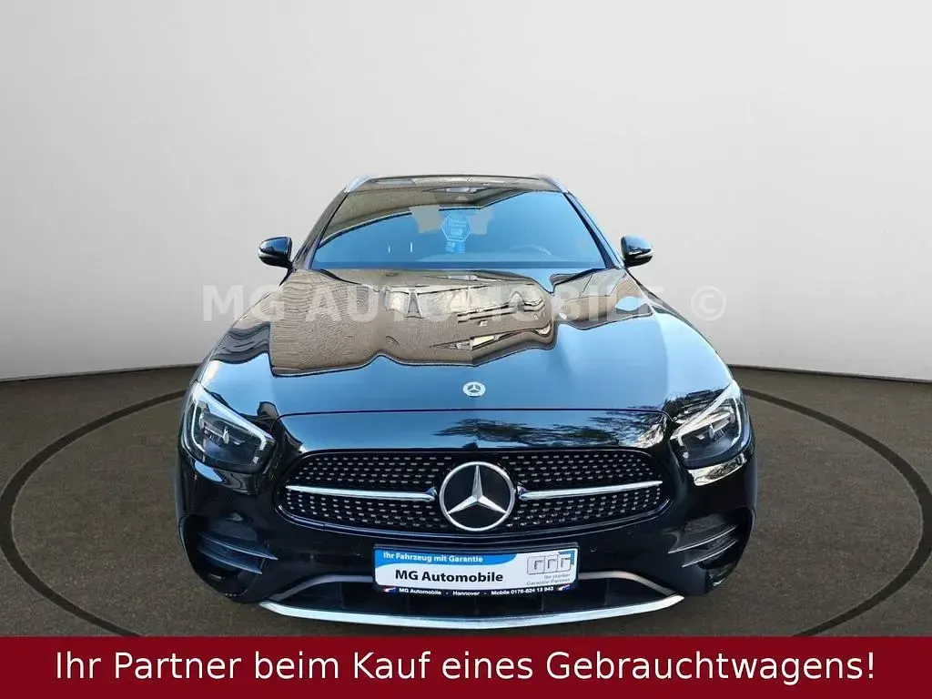 Gebraucht Mercedes E300 AMG line 286 PS (210 kW) 2022 Schwarz Limousine