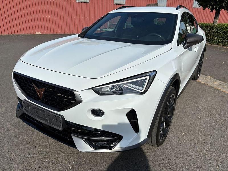 Weiß Gebraucht 2023 Cupra Formentor SUV | 25.900 € (Superpreis) - Bild 1/4