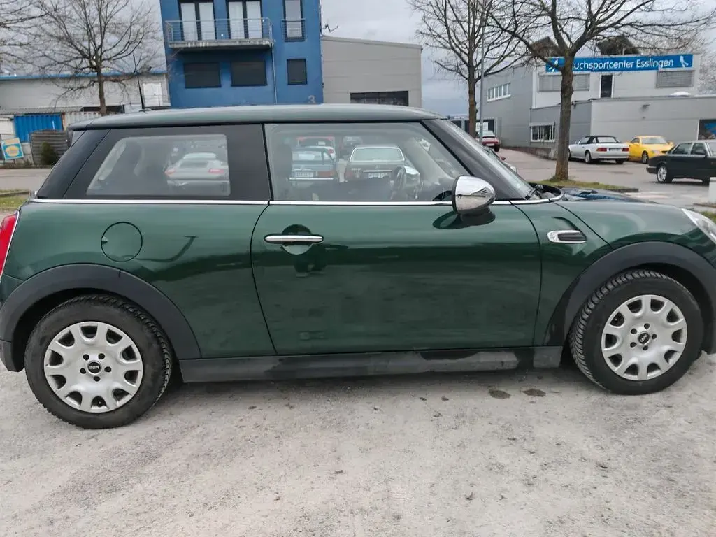 Gebraucht Mini ONE 102 PS (75 kW) 2015 Grün Kleinwagen
