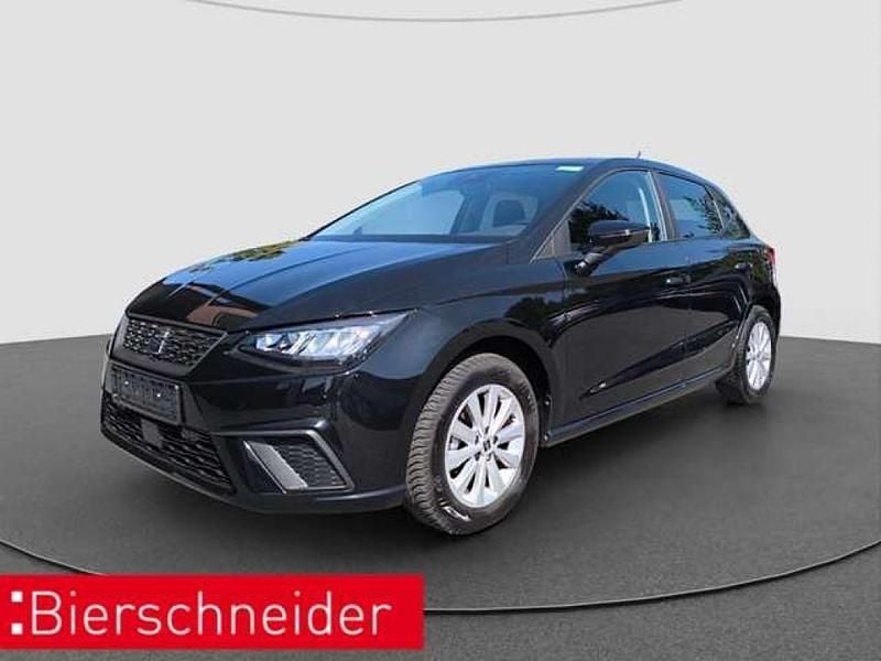 Mitternachtsschwarz (metallic) Gebraucht 2023 Seat Ibiza Style Limousine | 17.490 € (Fairer Preis) - Bild 1/4