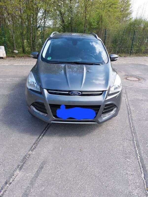 Gebraucht 2013 Ford Kuga Titanium SUV | 9.400 € (Guter Preis) - Bild 1/4