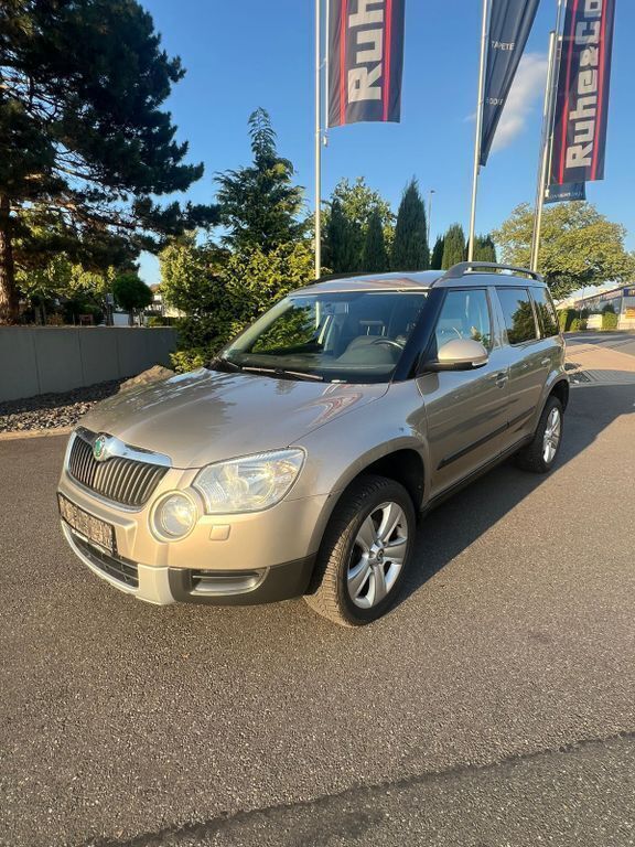 Beige Gebraucht 2011 Skoda Yeti Ambition SUV | 4.300 € (Fairer Preis) - Bild 1/4