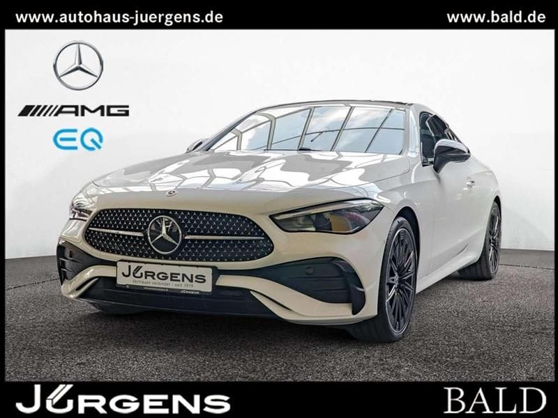 Weiss polarweiss Gebraucht 2025 Mercedes CLE220 AMG Coupé | 61.490 € (Teuer) - Bild 1/4