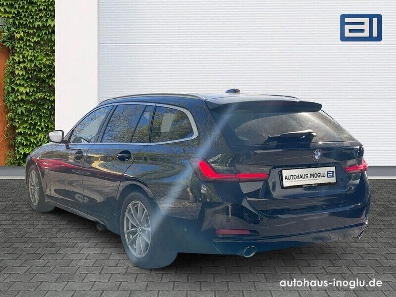 Gebraucht BMW 318 Shadowline 150 PS (110 kW) 2023 Schwarz Kombi