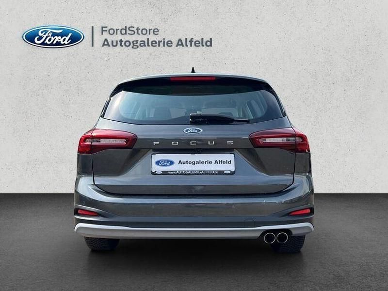 Używany Ford Focus Active 116 KM (85 kW) 2024 Szary Sedan/Limuzyna