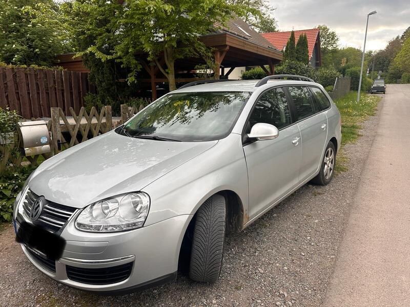 Silber Gebraucht 2009 VW Golf VI Kombi | 2.499 € (Guter Preis) - Bild 1/4