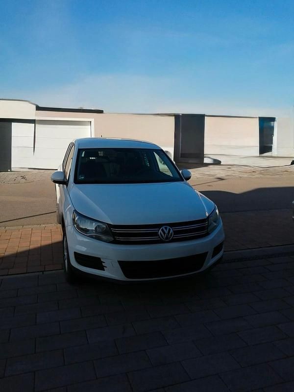 Gebraucht VW Tiguan 110 PS (80 kW) 2012 Weiß SUV