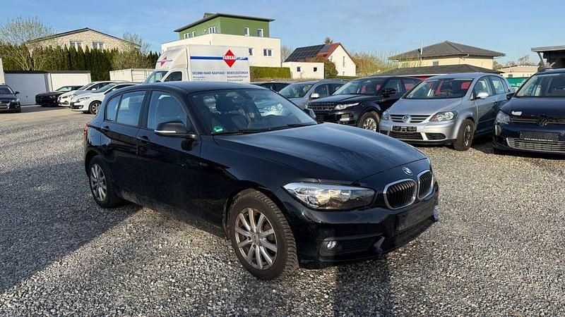 Gebraucht BMW 116 Advantage 109 PS (80 kW) 2016 Schwarz Kleinwagen