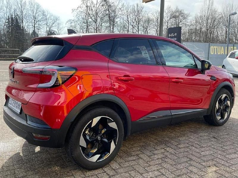 Gebraucht Renault Captur Techno 158 PS (116 kW) 2025 Rot SUV