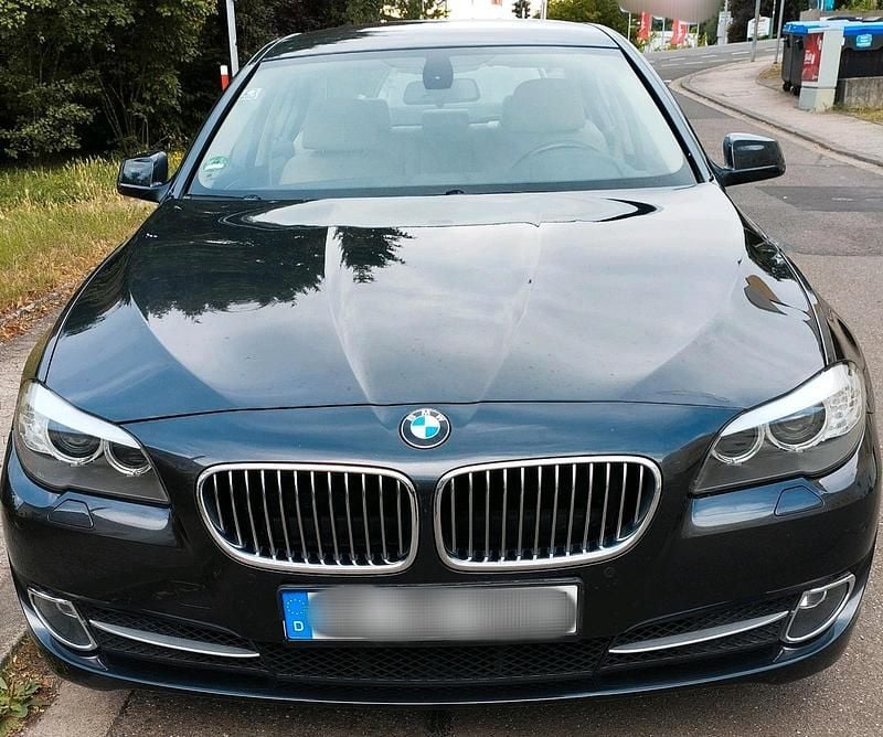 Gebraucht BMW 523 204 PS (150 kW) 2010 Grau Limousine