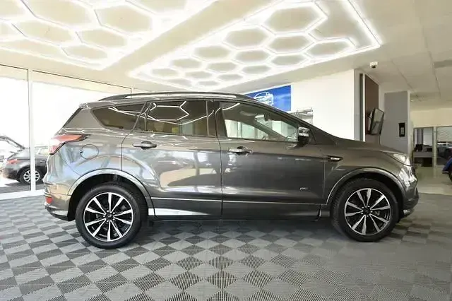 Brugt Ford Kuga ST-Line 182 HK (133 kW) 2017 Grå SUV
