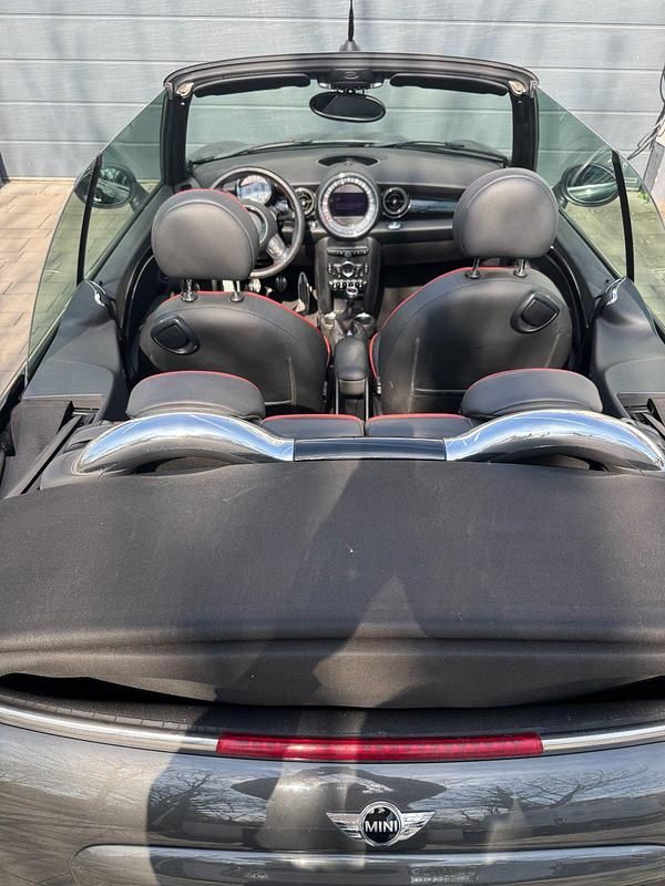 Gebraucht Mini John Cooper Works Cabriolet 211 PS (155 kW) 2012 Braun Cabrio