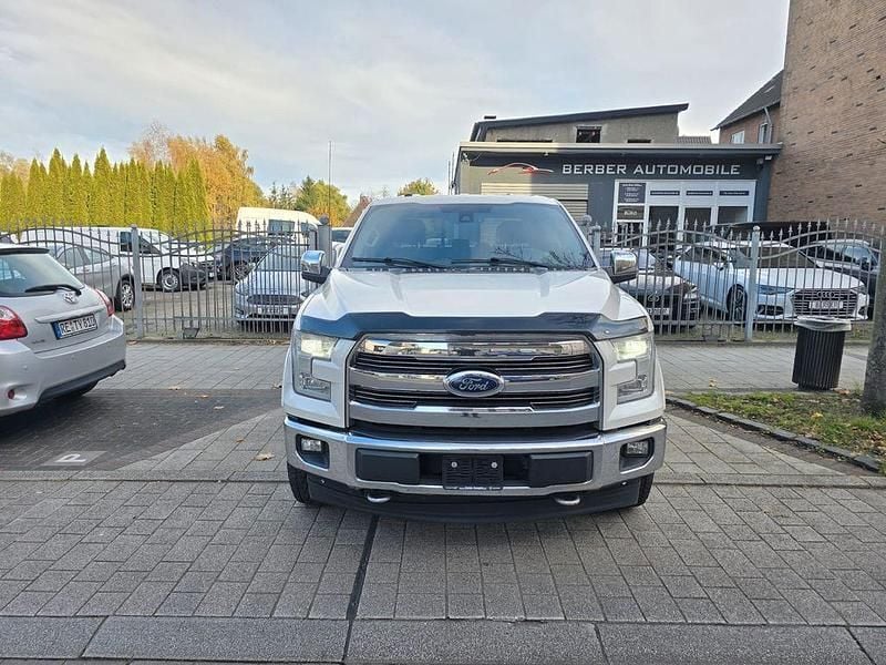 Gebraucht Ford F-150 Lariat 364 PS (267 kW) 2017 Weiss (metallic) Abholung