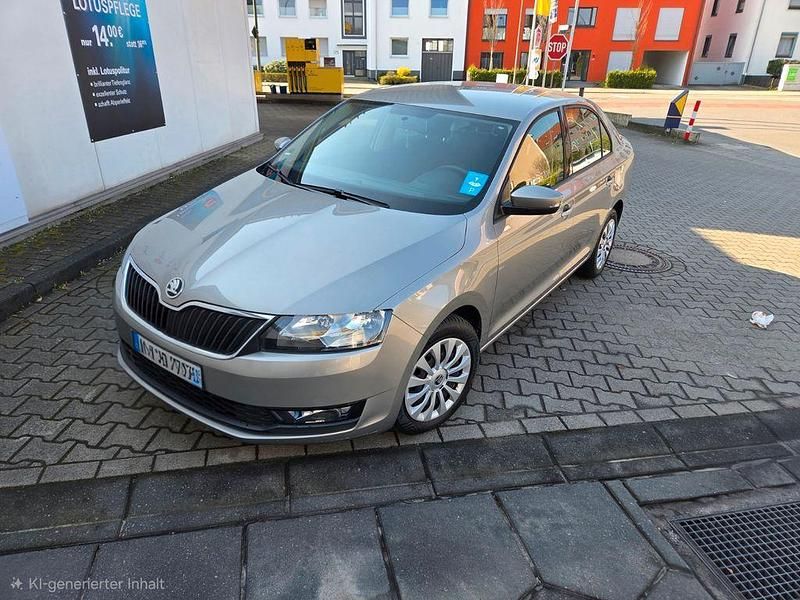 Gebraucht Skoda Rapid Clever 95 PS (69 kW) 2019 Beige Kleinwagen