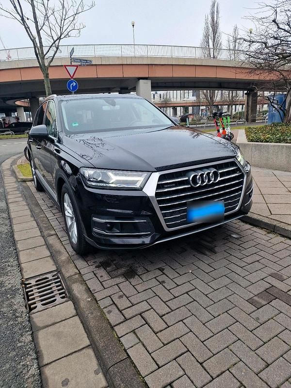 Usata Audi Q7 272 CV (200 kW) 2015 Nero SUV