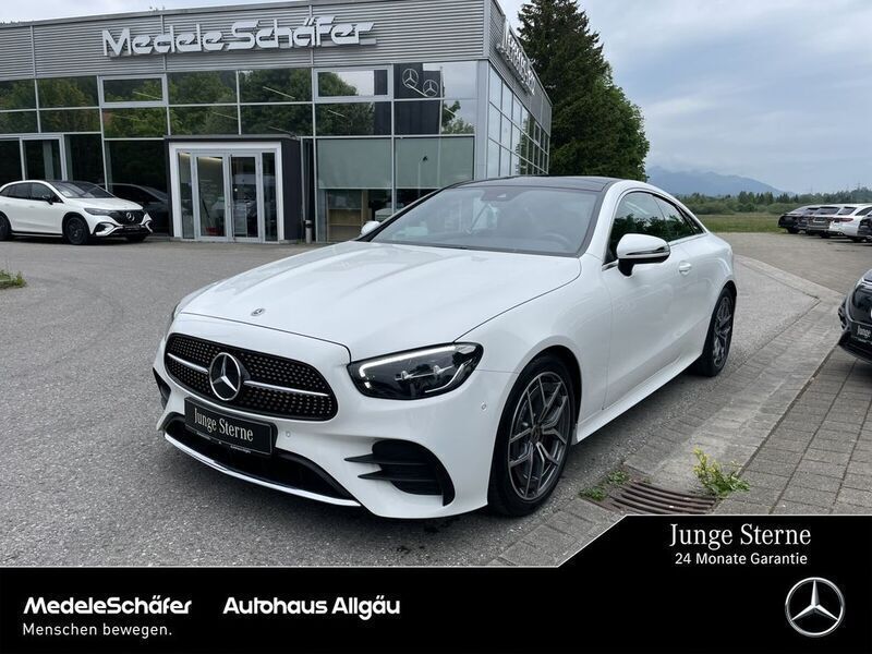 Unilack polarweiß Gebraucht 2024 Mercedes E220 AMG Coupé | 51.360 € (Fairer Preis) - Bild 1/4
