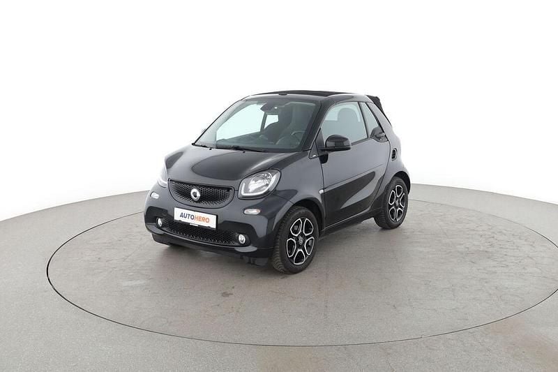 Schwarz Gebraucht 2019 Smart ForTwo Cabrio Basis Cabrio | 15.780 € - Bild 1/3