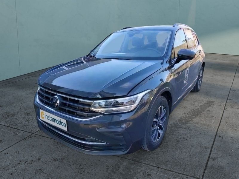 Grau Gebraucht 2024 VW Tiguan Life SUV | 32.250 € (Guter Preis) - Bild 1/3