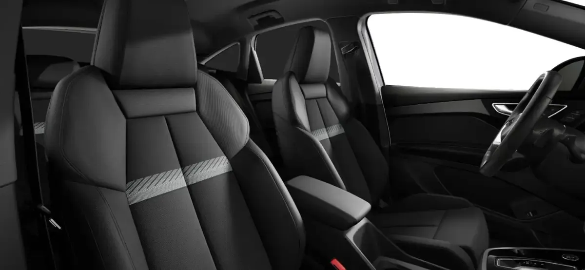 Gebraucht Audi Q4 Sportback e-tron Sport 150 kW (204 PS) 2025 Silber SUV