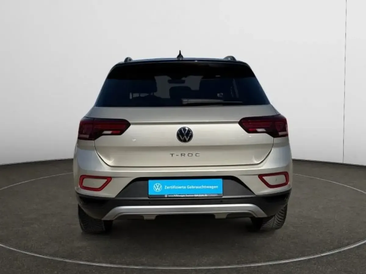 Gebraucht VW T-Roc Move 110 PS (80 kW) 2023 SUV