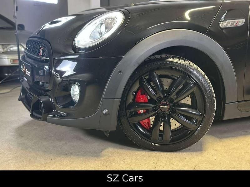 Gebraucht Mini Cooper S 211 PS (155 kW) 2017 Midnight black Kleinwagen