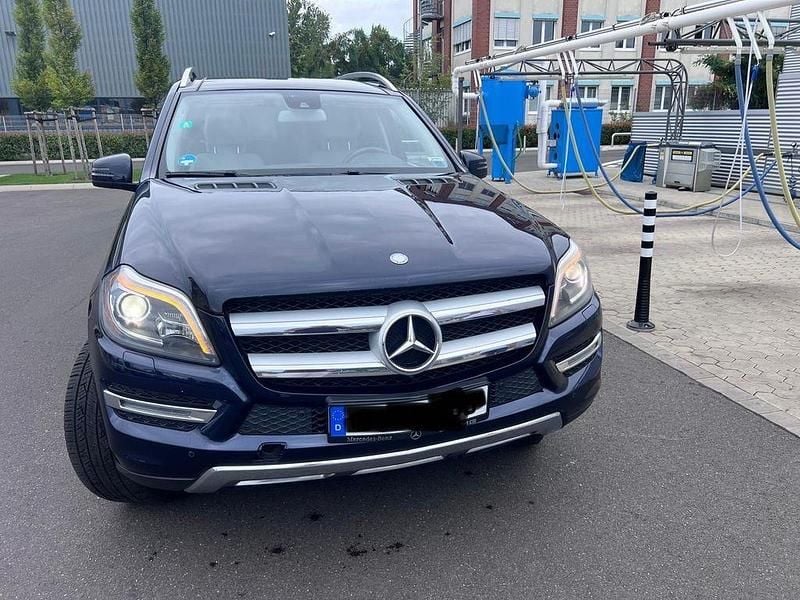 Blau Gebraucht 2014 Mercedes GL450 SUV | 22.999 € - Bild 1/4