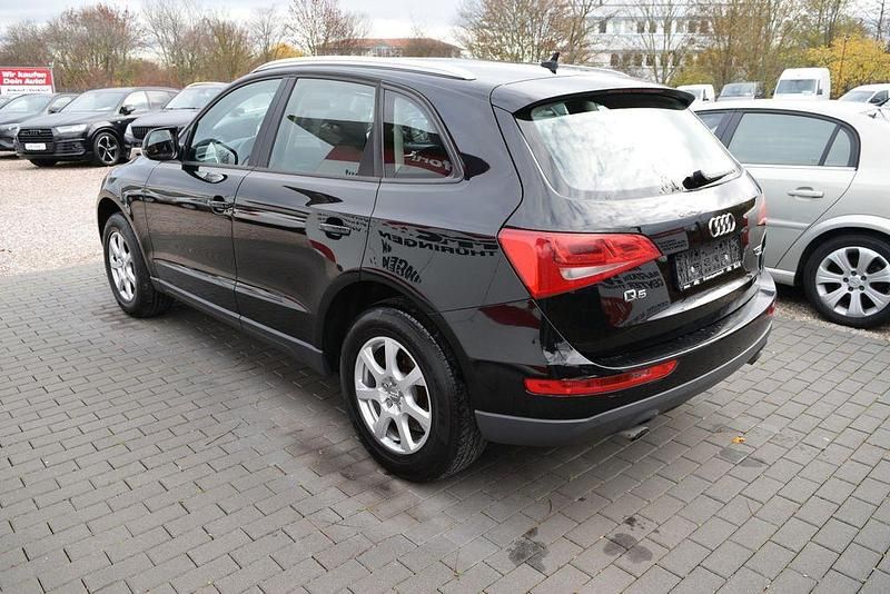 Gebraucht Audi Q5 Sport 179 PS (131 kW) 2010 Schwarz SUV